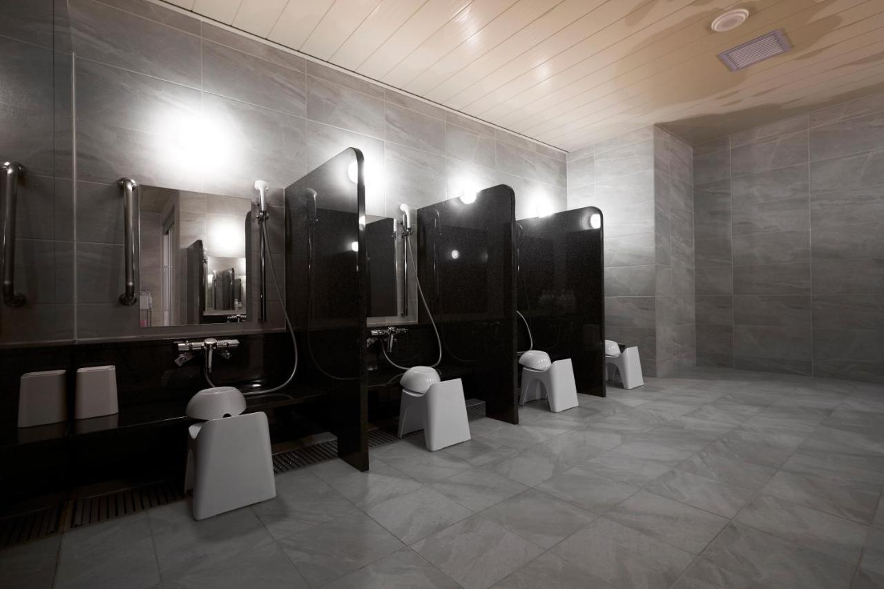 Daiwa Roynet Hotel Sapporo Nakajima Koen Екстер'єр фото